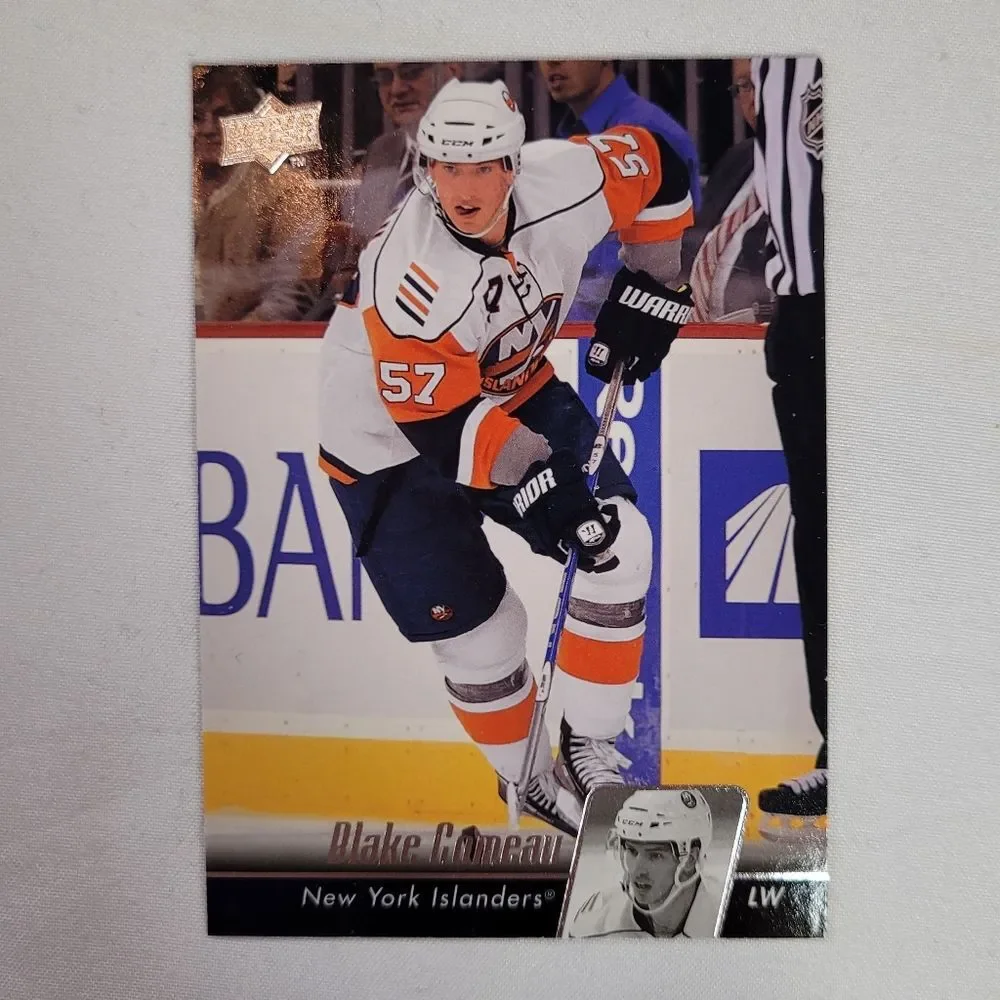 Upper Deck Blake Comeau New York Islanders Hockey Card